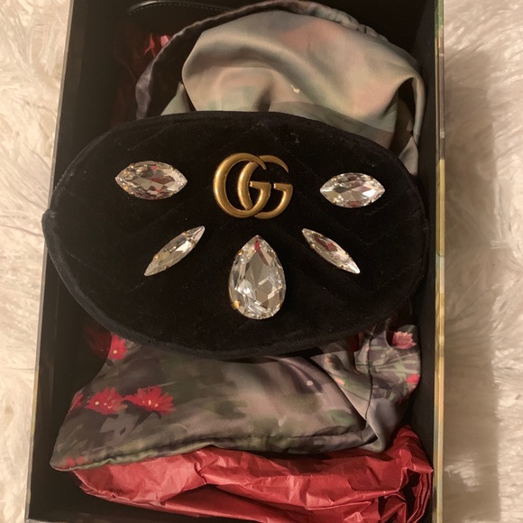 Gucci GG Marmont Crystal & Velvet Belt Bag - Picture 2 of 4